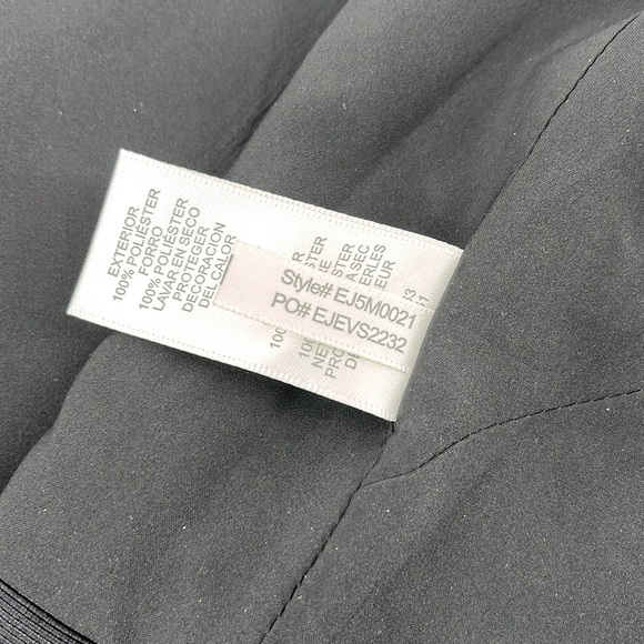 Eliza J Black Crop Top with Pearl Embellishments Size 10 - Picture 8 of 8